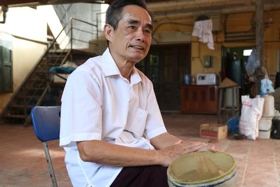 Người chế tác vòng nguyệt quế vàng 9999 cho Olympia 2020: 'Giá trị nhỏ nhưng là tấm lòng gia đình tôi'