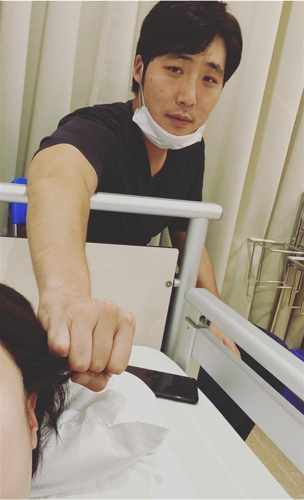 Pha Lê cấp cứu trong tình trạng đau bụng liên hồi dù không phải chuyển dạ-2