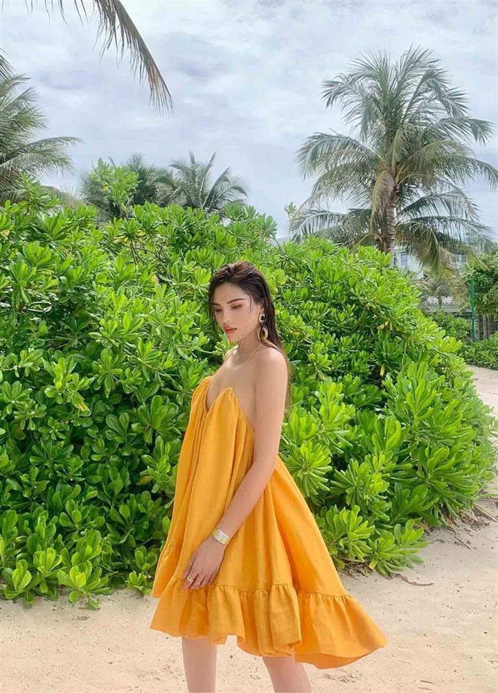 Ngực lép nhưng Hiền Hồ vẫn áp đảo Kỳ Duyên - Đông Nhi khi đụng hàng-7