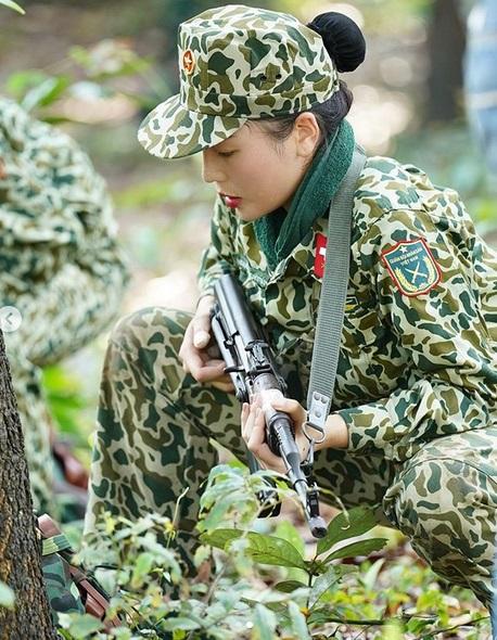 Kỳ Duyên bị bật cả móng chân khi tham gia thử thách bộ đội nhập ngũ-3