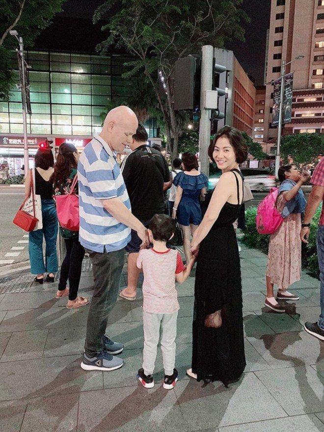 Chồng con họp gia đình, phàn nàn Thu Minh đúng ngày sinh nhật-13