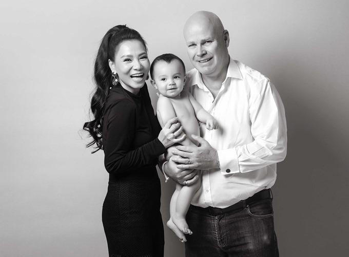 Chồng con họp gia đình, phàn nàn Thu Minh đúng ngày sinh nhật-11