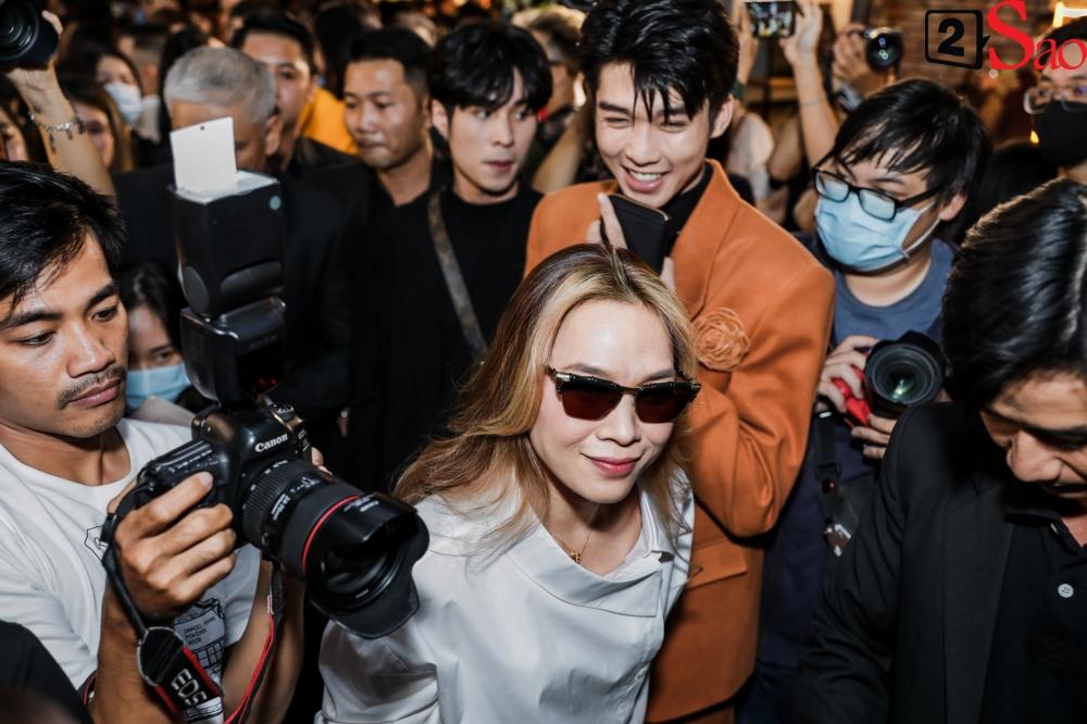 Mỹ Tâm, Trấn Thành và dàn sao Việt chúc mừng phim RÒM được ra rạp-1