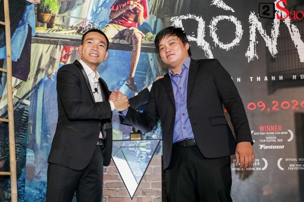 Mỹ Tâm, Trấn Thành và dàn sao Việt chúc mừng phim RÒM được ra rạp-5