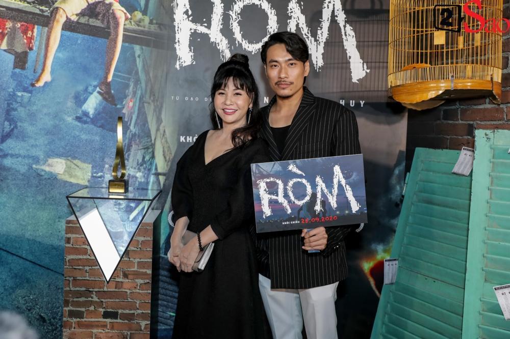 Mỹ Tâm, Trấn Thành và dàn sao Việt chúc mừng phim RÒM được ra rạp-9
