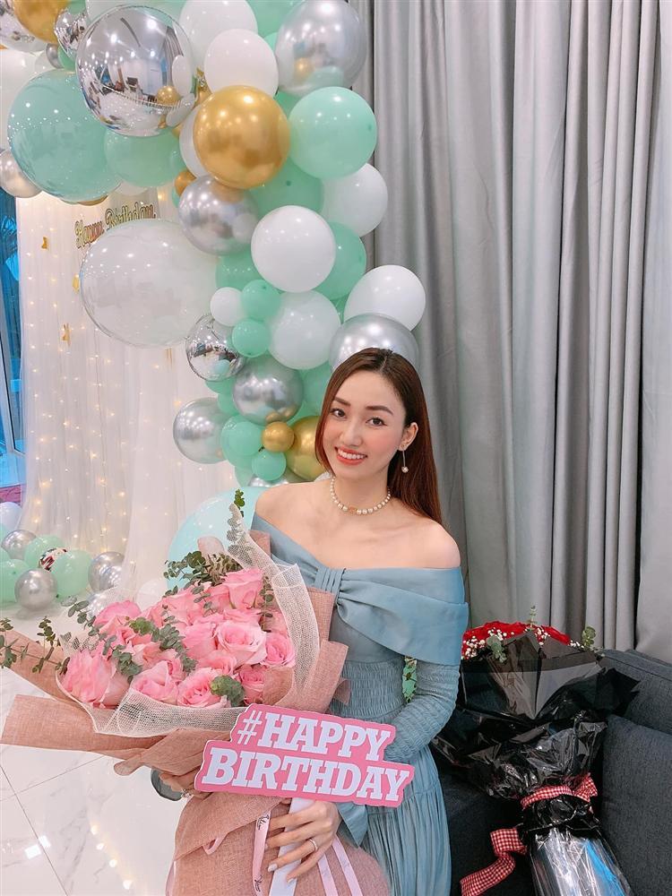 Chồng đại gia mừng sinh nhật Á hậu Ngô Trà My tình bể bình-3
