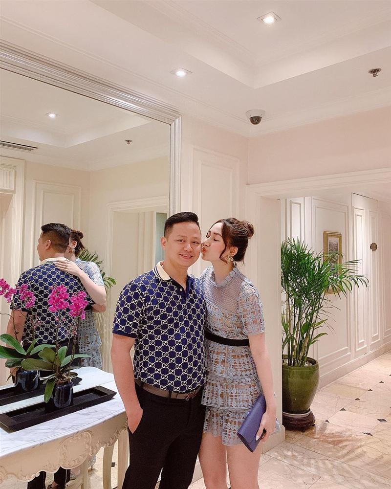 Chồng đại gia mừng sinh nhật Á hậu Ngô Trà My tình bể bình-5