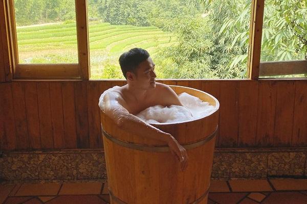 Lấy chồng cơ trưởng, em gái Quang Vinh có cuộc sống thế nào?-10