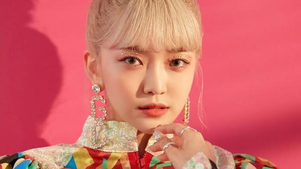 Bao giờ EVERGLOW mới thoát kiếp Mia và những người bạn?-5