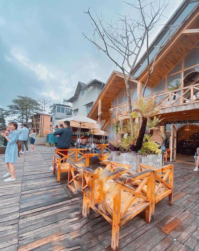 Nhờ dân mạng photoshop ảnh, bạn gái Quang Hải nhận loạt hình cười ra nước mắt-5