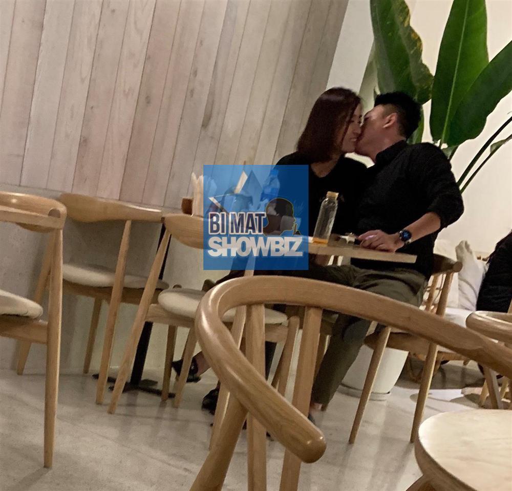 Hoa hậu Đỗ Mỹ Linh bị rào kể chuyện phòng the-5