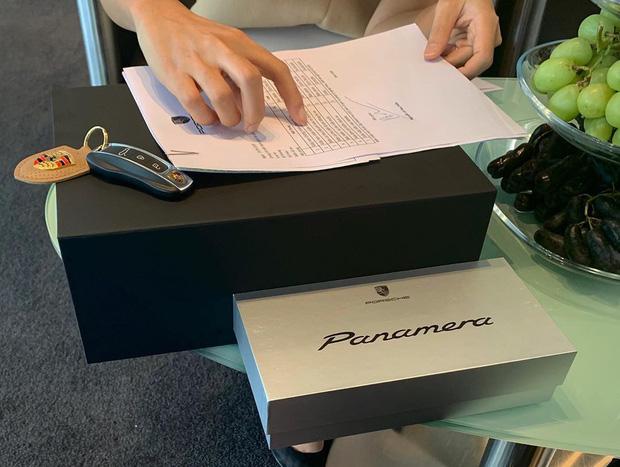 CEO sinh năm 1999 mua xe trên dưới 5 tỷ tặng bạn gái: Em vui là được-4