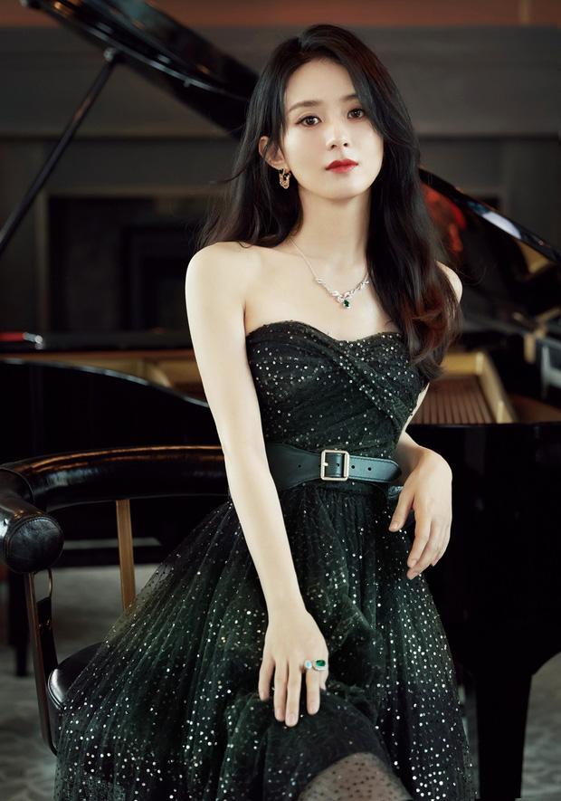 Vui miệng tiết lộ Triệu Lệ Dĩnh hẹn hò Trần Hiểu, bị Vu Chính cạch mặt, sự nghiệp bạn thân Sam Sam giờ ra sao?-6