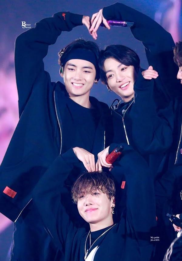 TaeKook và những câu chuyện