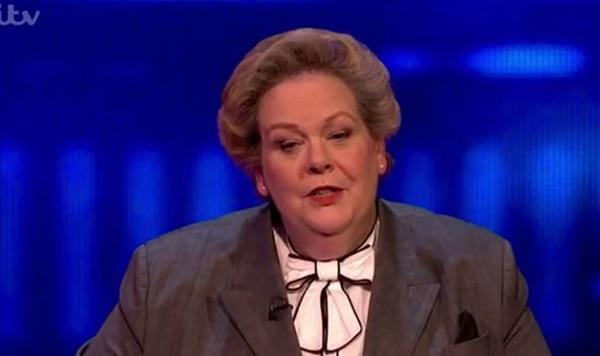 Nữ MC người Anh phát ngôn hạ thấp BTS: BTS cỏn con, chẳng có gì đáng nói-3