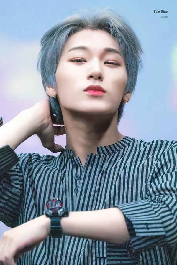 Có bao nhiêu fan ruột đoán đúng ATEEZ qua những bức hình nhòe nhoẹt?-2