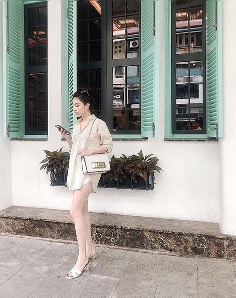 Ngoài xế hộp 5 tỷ, bạn gái rich kid của Tống Đông Khuê còn sở hữu BST túi hiệu đáng nể-8