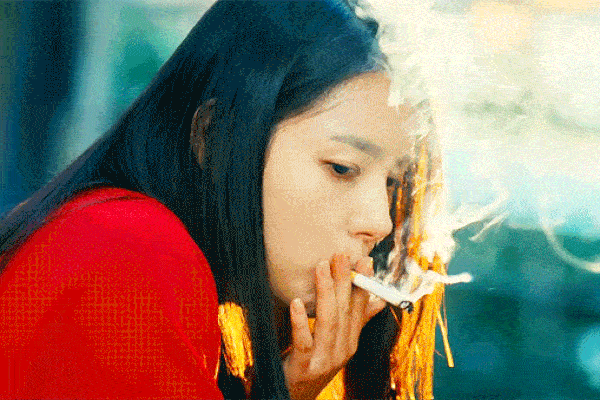 5 ngọc nữ hóa bad girl 'phì phèo' thuốc lá trên màn ảnh Hàn