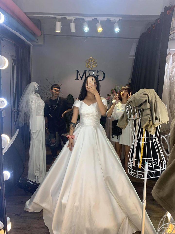 Phải lòng nhau vì 1 cốc bia, chàng trai 20 tuổi quyết cưới vợ gốc Hoa sau 5 tháng hẹn hò-3