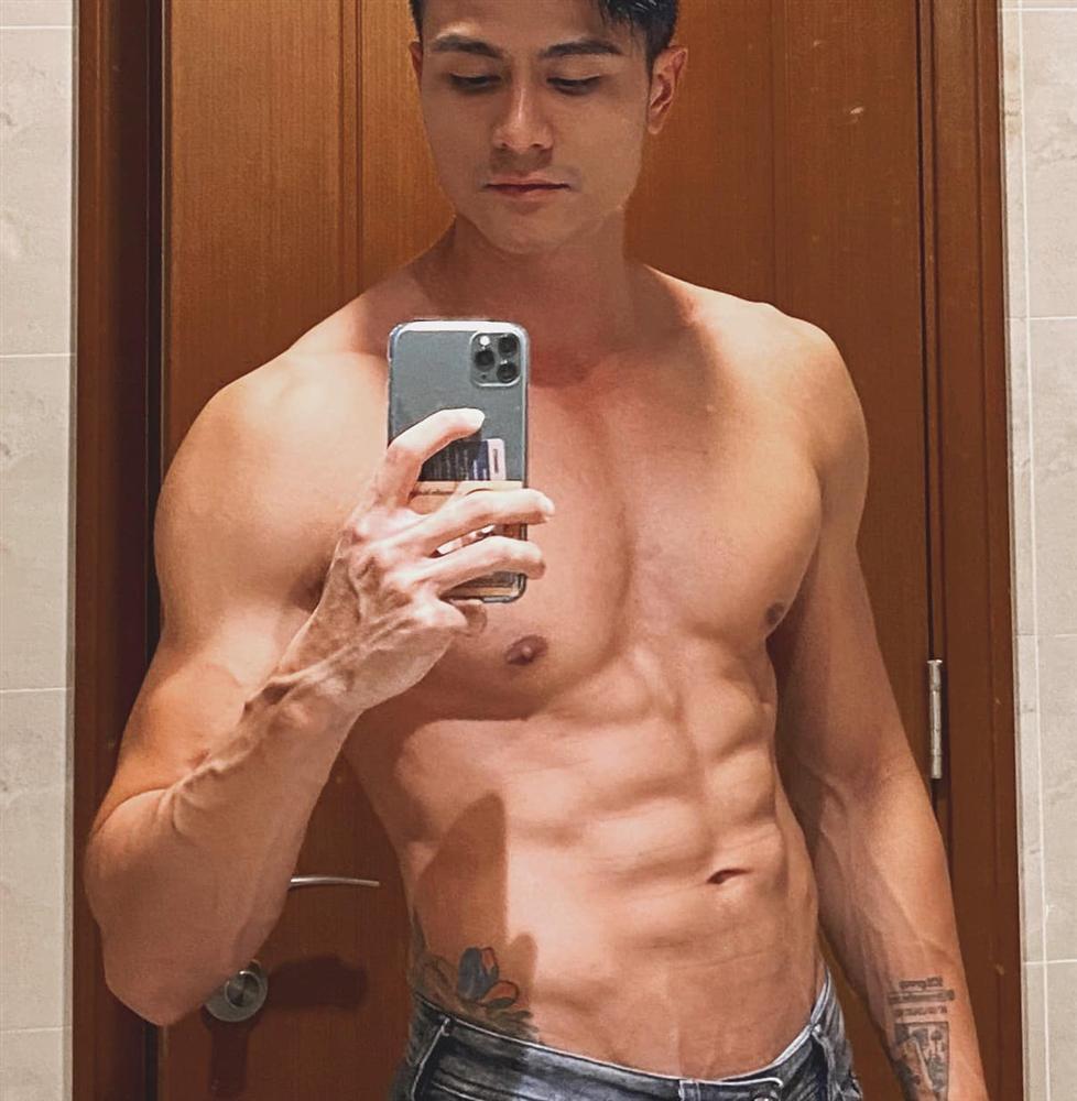 Tưởng body siêu chuẩn, nào ngờ Vĩnh Thụy có lúc lộ bụng bia nhão nhoẹt-4