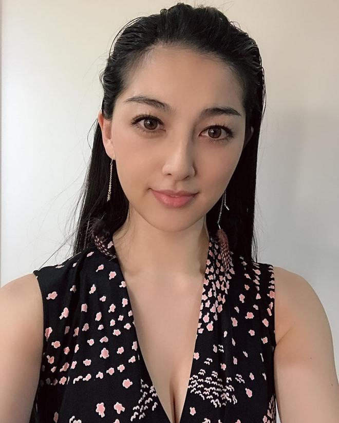 Dàn nữ phụ phim 18+ 3D đầu tiên trên thế giới đóng cảnh nóng bạo hơn nữ chính giờ ra sao?-11