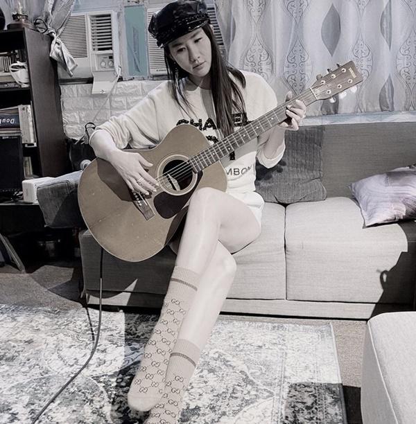 Mỹ nhân gợi cảm nhất nhì Hong Kong đổi đời vì lấy tỷ phú, tuổi U40 ra sao?-10