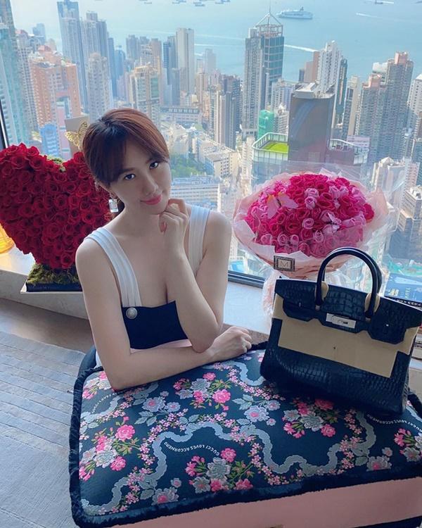 Mỹ nhân gợi cảm nhất nhì Hong Kong đổi đời vì lấy tỷ phú, tuổi U40 ra sao?-12