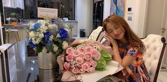 Vân Hugo liên tục nhá ảnh chồng sắp cưới-5