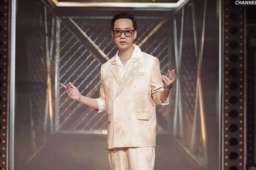 Bóc đồ của dàn huấn luyện viên, giám khảo Rap Việt-7