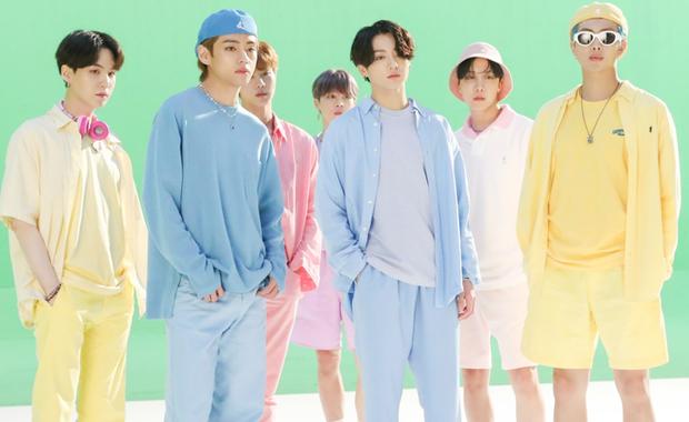 Big Hit bất ngờ công bố tên và thời điểm ra album mới của BTS: Fan thi nhau chốt đơn-1