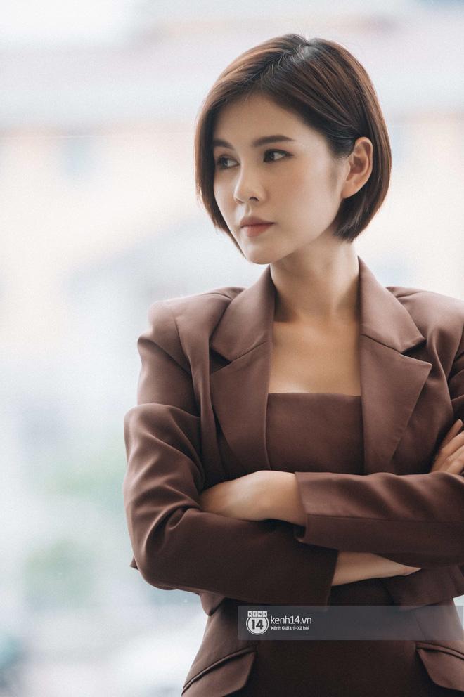 MC Vũ Thu Hoài: Tôi độc thân 7 năm trời để đi nhầm sân golf, được chồng như ý-2