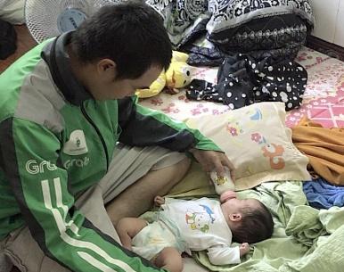 Từ đứa bé sơ sinh bị bỏ rơi ven đường, cảnh sát lần ra đường dây buôn bán trẻ em sang Trung Quốc-1