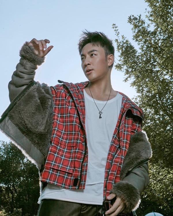 Vì sao Thích Tiểu Long vẫn giàu có, sống sang chảnh dù không đóng phim mới?-3