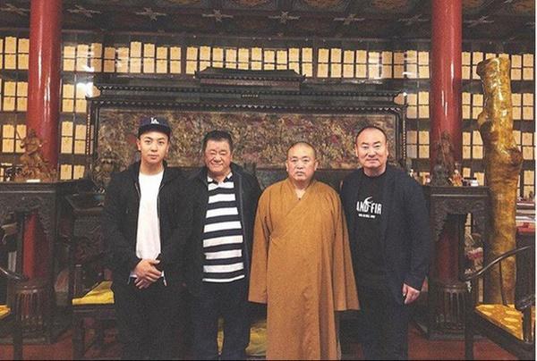 Vì sao Thích Tiểu Long vẫn giàu có, sống sang chảnh dù không đóng phim mới?-5