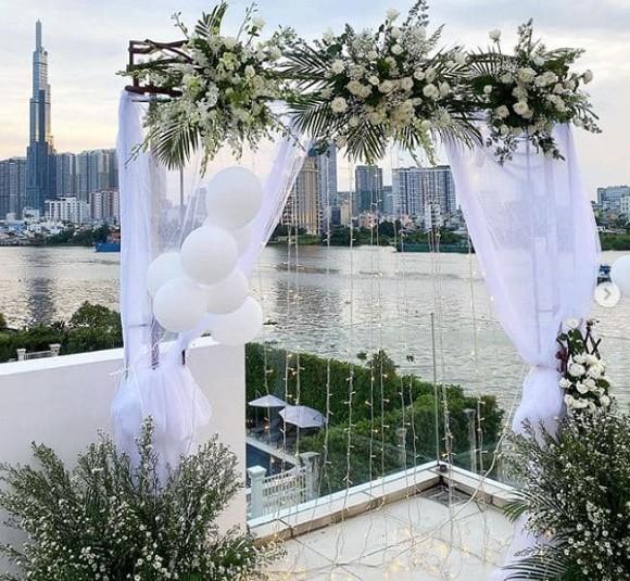 Con gái Minh Nhựa kỷ niệm 1 năm ngày cưới sau tiết lộ ông xã lạnh nhạt chuyện chăn gối-3