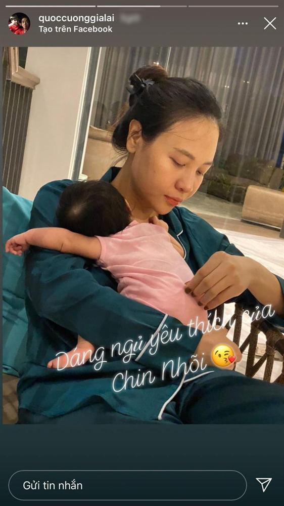 Cường Đô La chụp trộm con gái, vô tình làm lộ mặt mộc Đàm Thu Trang sau sinh-1