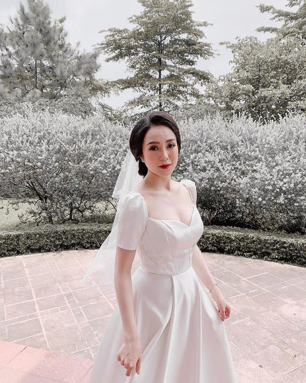 Cuộc sống hiện tại của dàn tiếp viên hàng không mặt cực xinh từng nổi đình đám MXH-3