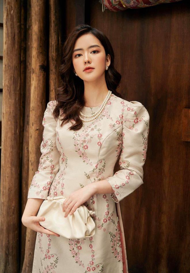 Cuộc sống hiện tại của dàn tiếp viên hàng không mặt cực xinh từng nổi đình đám MXH-5