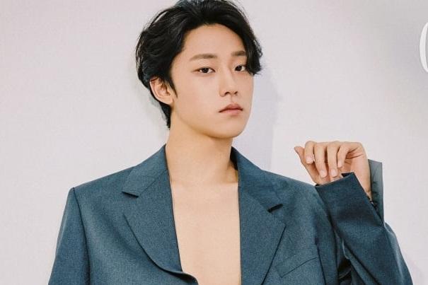 Nhan sắc và gia thế khủng của Lisa cùng dàn thần tượng Thái Lan tại Hàn-9