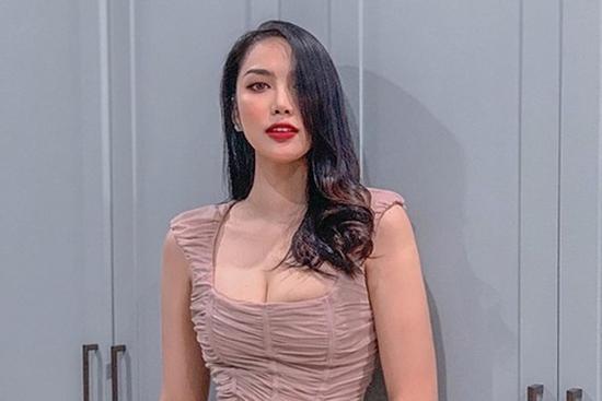 Lên đồ 'lồng lộn' đi quẩy, Lan Khuê không ngờ phải bỏ cuộc chơi