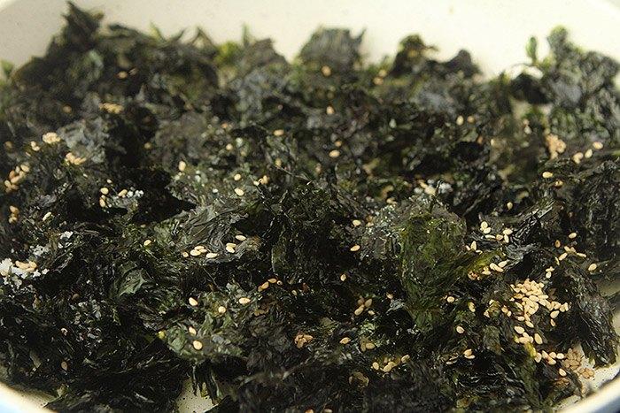Đừng nấu canh nữa, làm rong biển rang muối mè giòn tan để ăn chơi cũng đã miệng-5