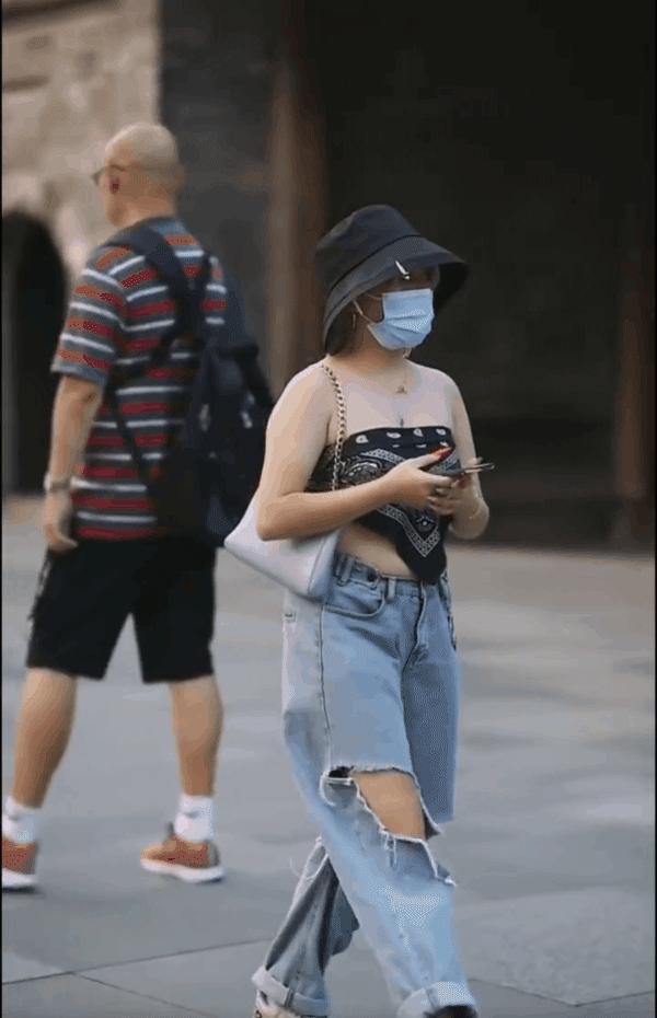 Đu trend lấy khăn làm áo, hội chị em toang toàn tập vì chọn sai nội y-8