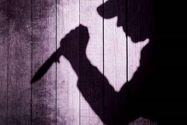 Nghi bị bỏ thuốc độc vào nước ăn, chém tử vong con trai 4 tuổi nhà hàng xóm-2