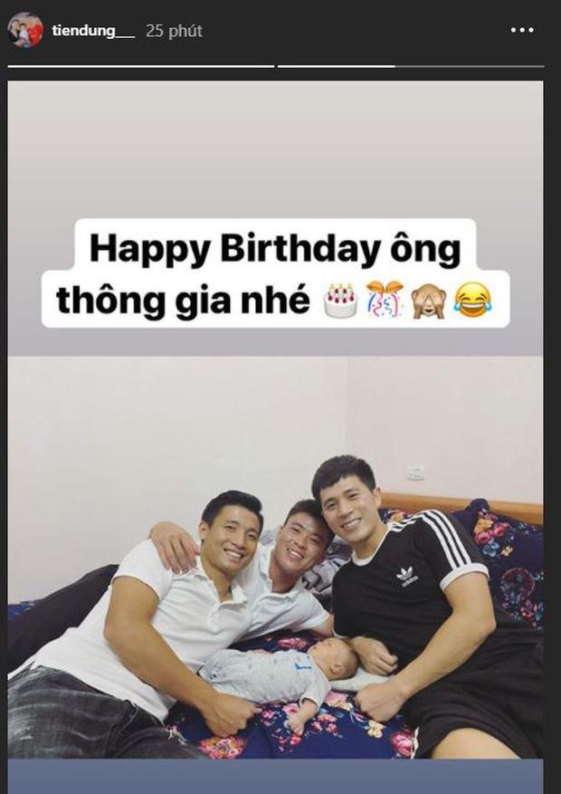 Con trai vẫn còn ẵm ngửa, vợ chồng Đỗ Duy Mạnh đã có người nhận làm thông gia-1