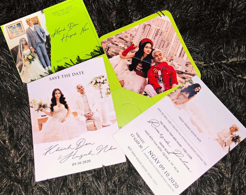 Vợ chồng Khánh Đơn hé lộ thiệp cưới, thời gian và địa điểm đã rõ ràng-3