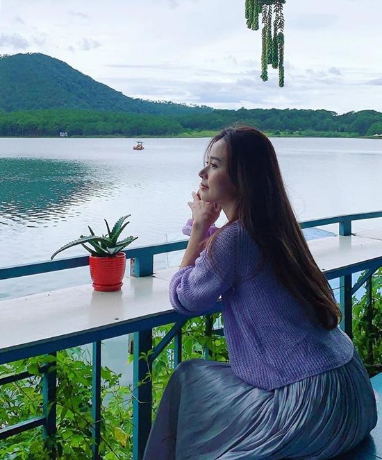 Midu sống ảo ở homestay giữa đồi thông-7