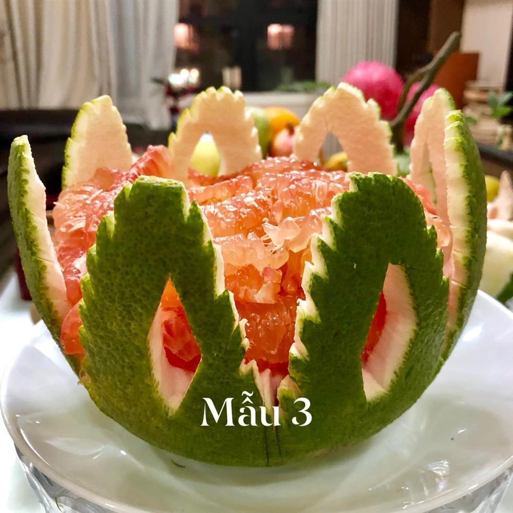 Mẹ Hà Nội khéo tay chỉ cách tỉa quả bưởi trang trí mâm cỗ Trung thu-3