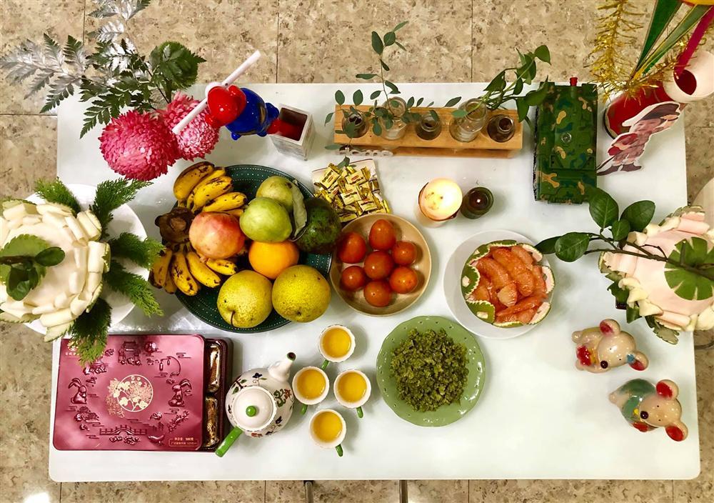 Mẹ Hà Nội khéo tay chỉ cách tỉa quả bưởi trang trí mâm cỗ Trung thu-4