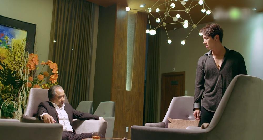 Gạo nếp gạo tẻ phần 2 tập 47: Thúy Ngân yêu con trai của kẻ lừa đảo khiến gia đình tan cửa nát nhà-8