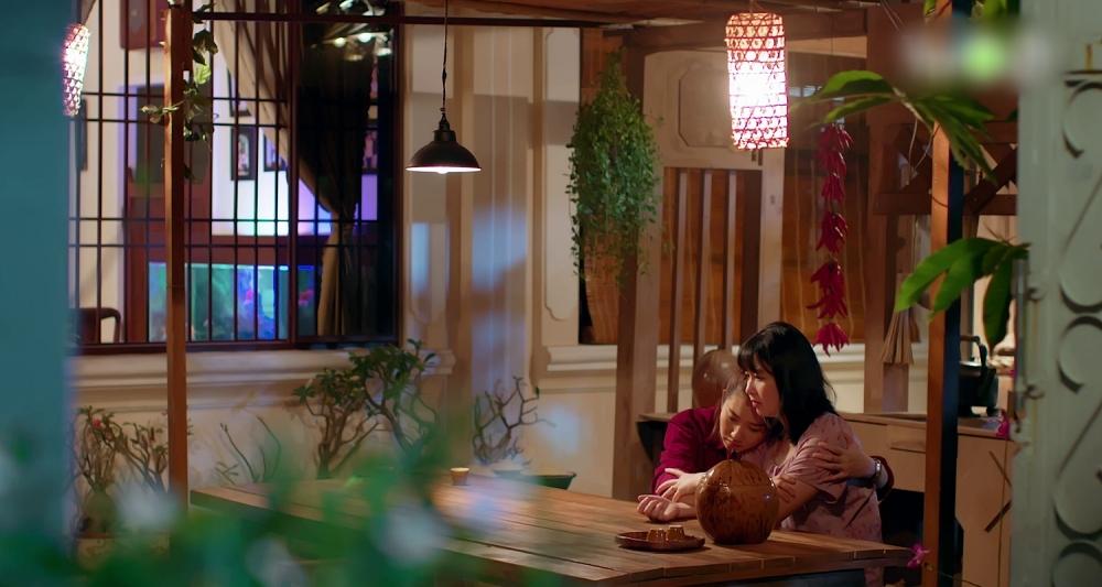 Gạo nếp gạo tẻ phần 2 tập 47: Thúy Ngân yêu con trai của kẻ lừa đảo khiến gia đình tan cửa nát nhà-10